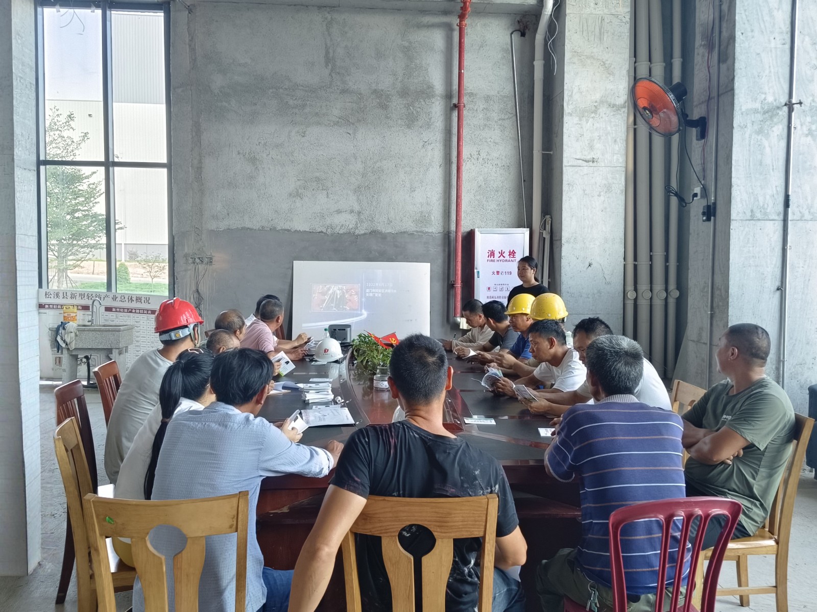 強(qiáng)化工傷預(yù)防培訓(xùn)，織密安全防護(hù)網(wǎng)